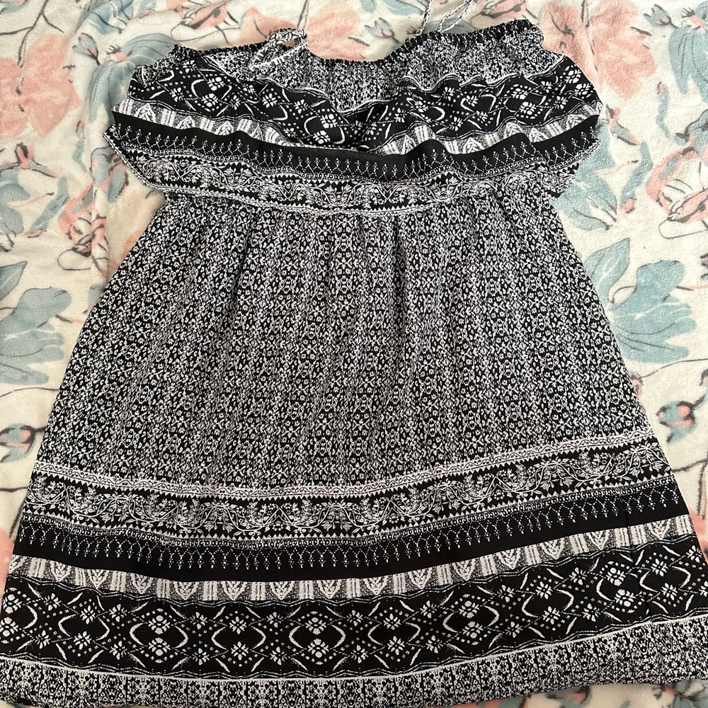 Women’s dress